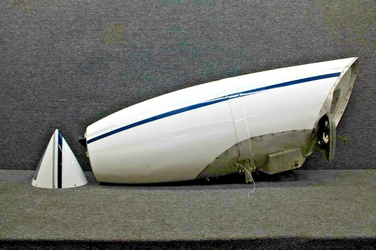 55092301-17 / 0823411-216 Cessna 340 Fuel Tip Tank Assy RH W/ Nose Cap