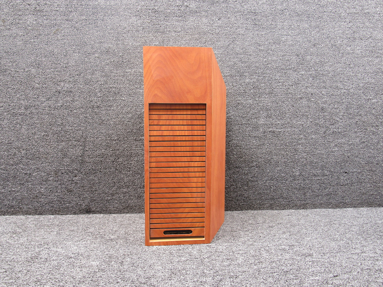 HW0519-1 Cessna Citation 501 Toilet Storage Compartment