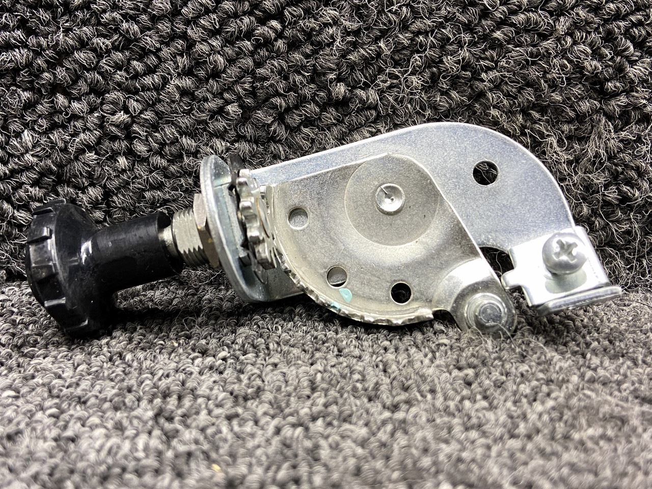 S1226-2 Cessna 182T Cabin Air Adjustment Knob For Sale