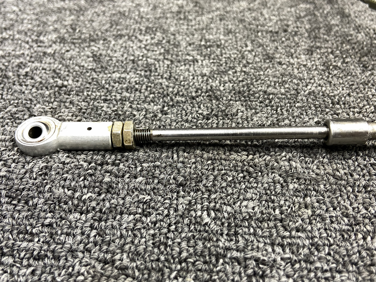 565-548-072 (Use Part Number: 6400-1) Cessna 182T Fine Adjust