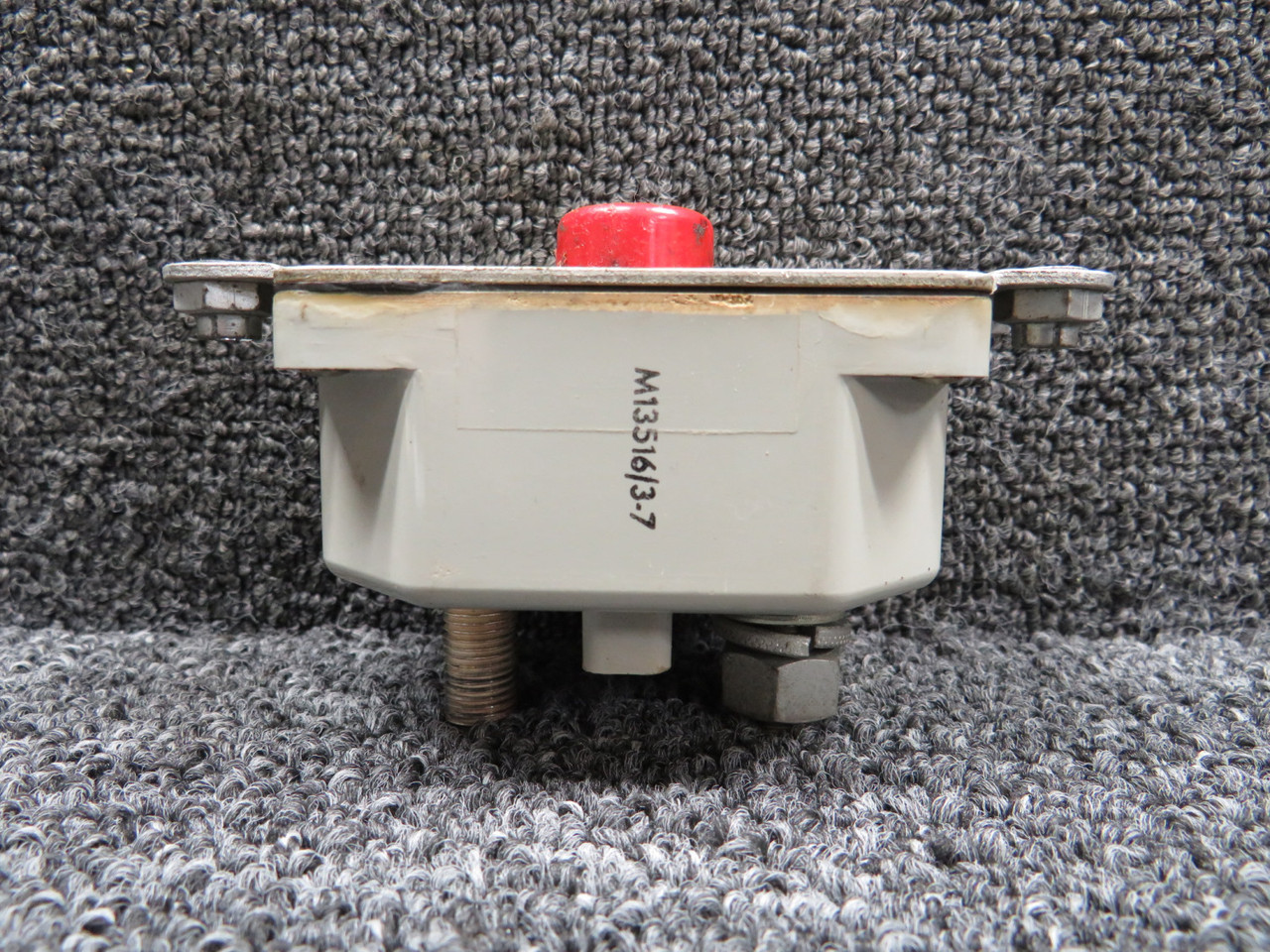 7855-6-200 (Alt: M13516-3-7) Klixon Push to Reset Circuit Breaker