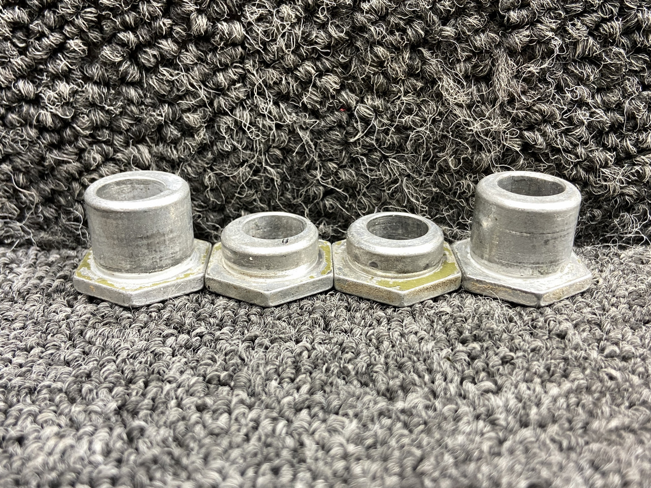 0512123-1, 0512123-0 Cessna 182 Wing Bushing Set For Sale