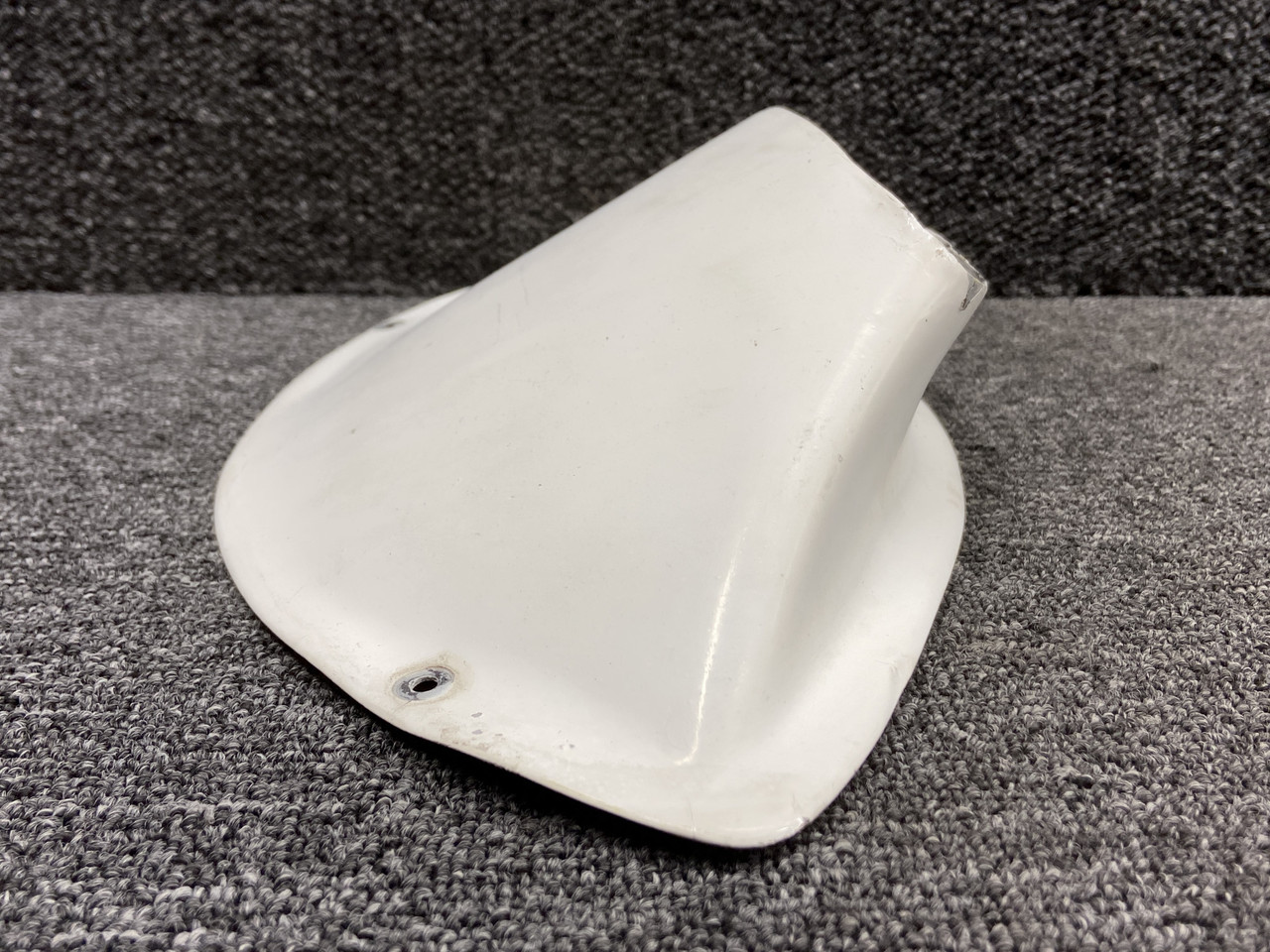 0723612-3 (Use: 0723612-3-791) Cessna 182R Lower LH Wing Strut Fairing