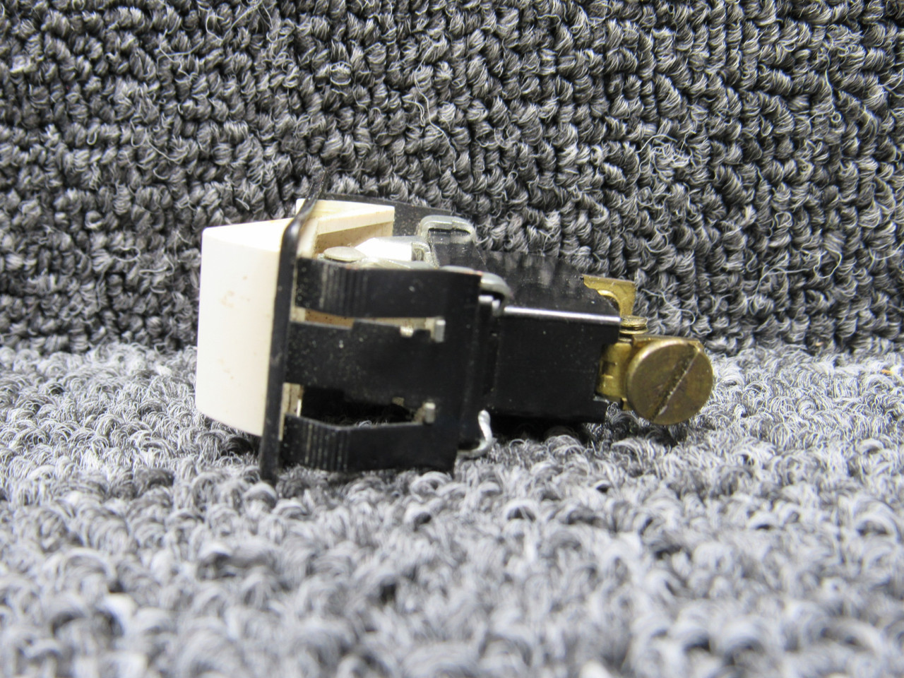 Piper Avionics Rocker Switch Piper PA31T On and Off Rocker Switch For Sale