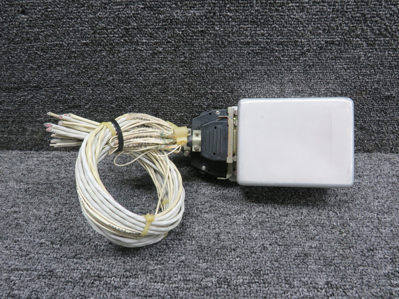 071-1268-01 Bendix King KA-594 HF Controller Unit Adapter with