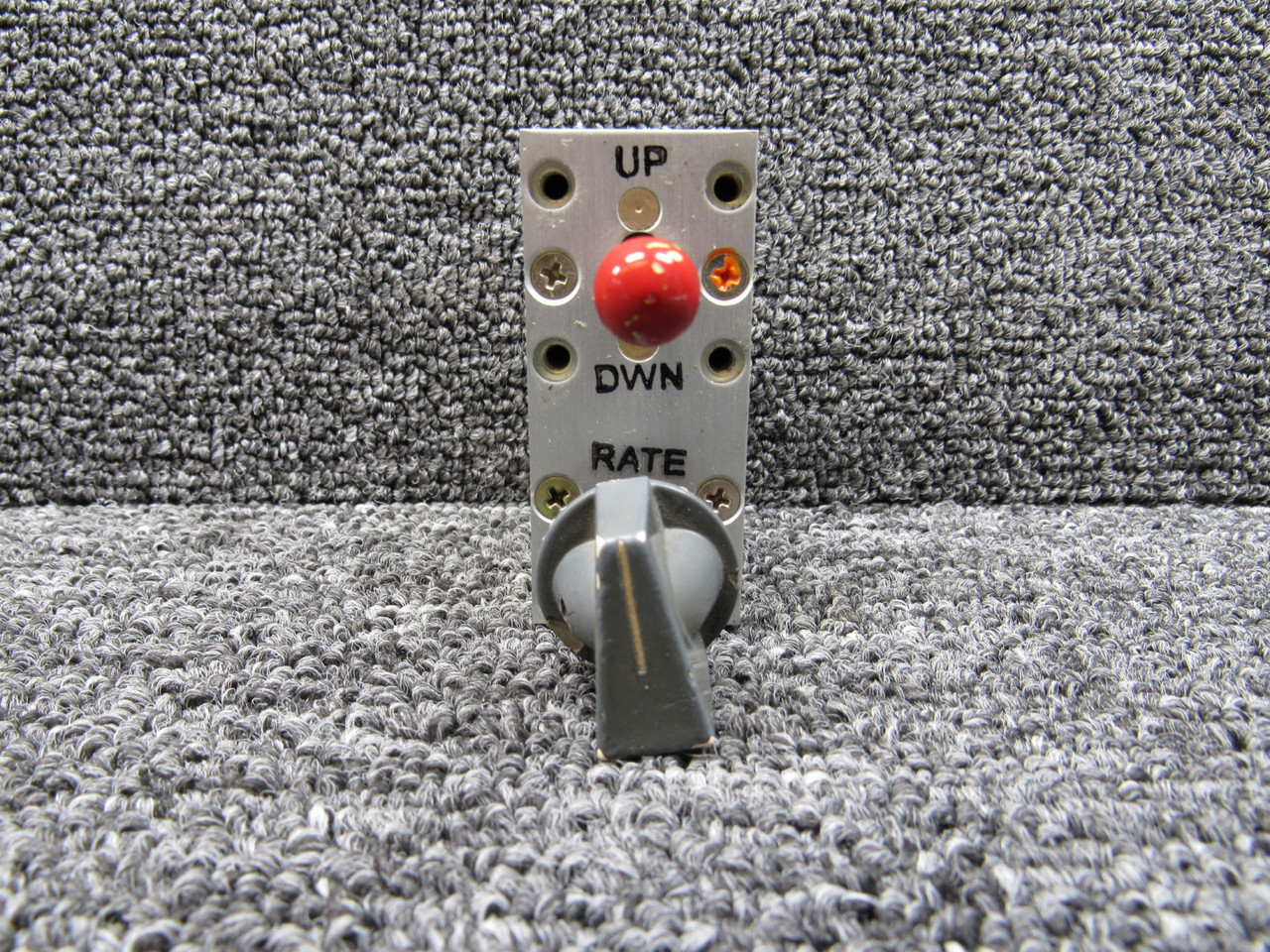1503-6, 131400-4 (Alt: 147608-6) ASC Honeywell Manual Valve For Sale