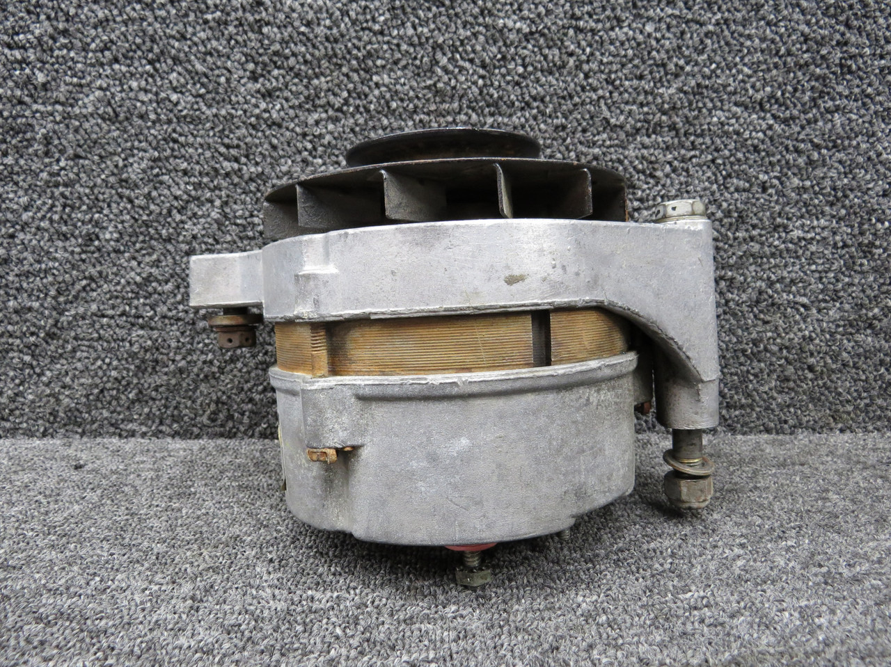 nt3ページ 33-380009-1 (Alternate PN: DOFF-10300-M) Beech B24R General Parts