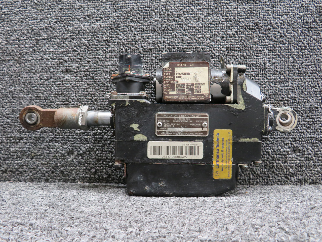 541674-4 AlliedSignal Series 4 Linear Ram Air Actuator For Sale
