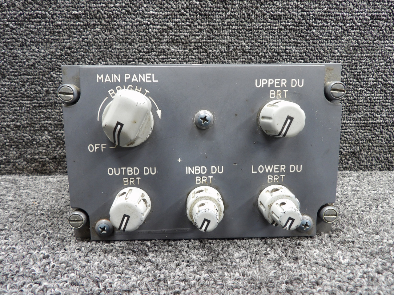 233A2227-1 (Alt: 233A2227-101) Boeing 737-800 Light Control Panel