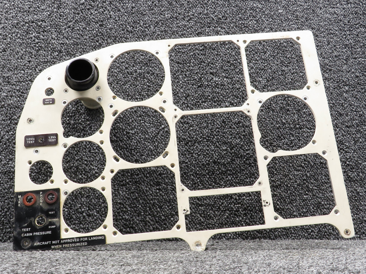 ミポルンページ 50927-913 Piper PA-31T Instrument Panel (LH) For Sale