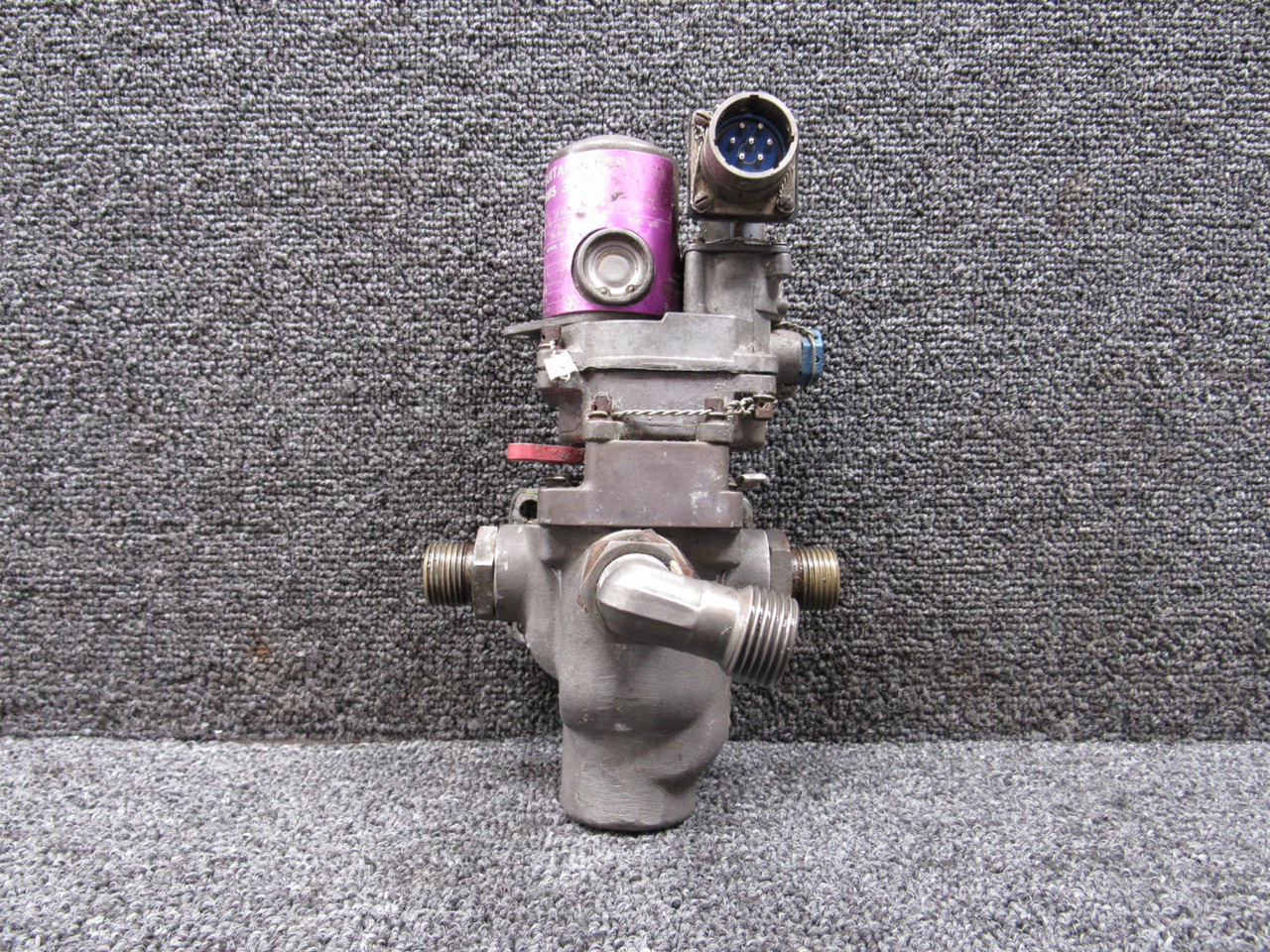 AV13J5144 (Alt: BAC-10-60710-6) ITT Aerospace 3 Way Valve For Sale
