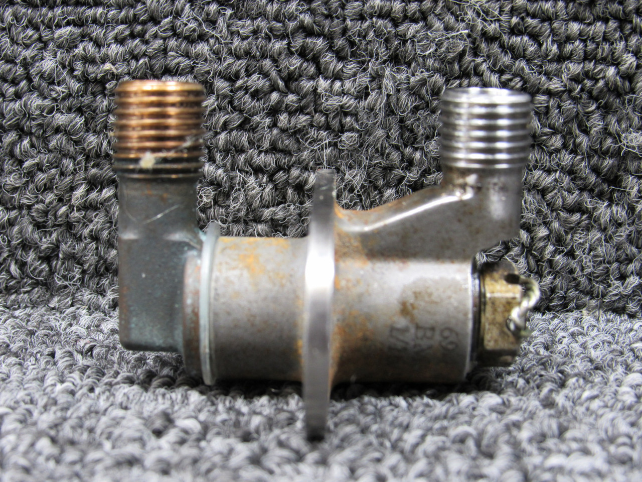 69-69882-5 Boeing 737-800 Swivel For Sale