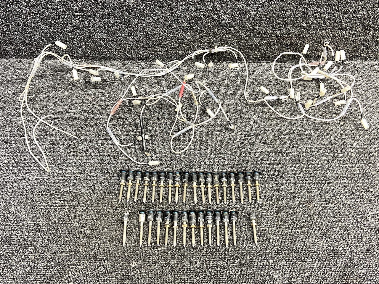 A-8970B-2-327 Grimes Instrument Panel Post Light Set with Harness