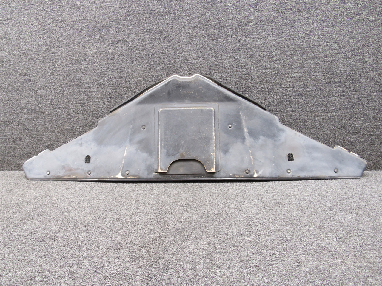 user_5ae28ba5ページ 233A8300-18 Boeing 737-800 Glareshield Assembly For Sale