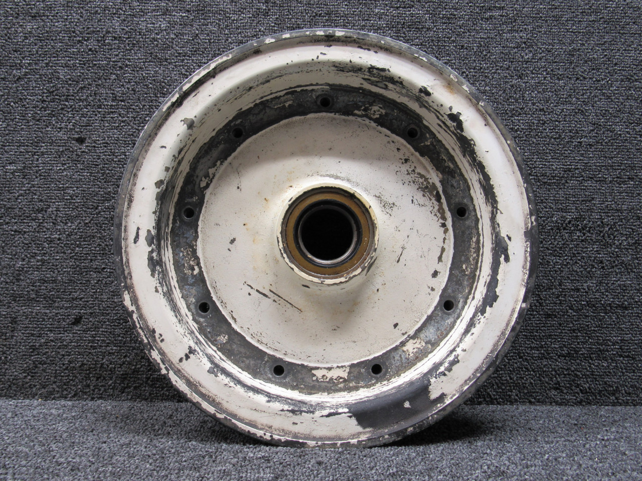 掛軸 179 161-09900 Cleveland 40-135A 6.5-10 Inner Wheel Half For Sale