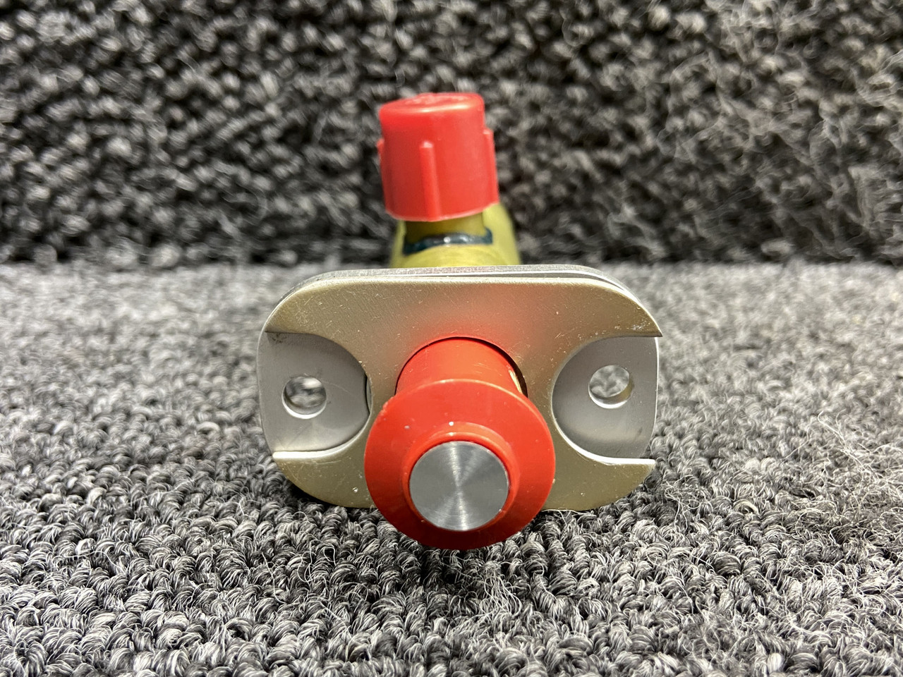 ne② 2013142-18 Cessna Alternate Static Selector Valve Assembly For Sale