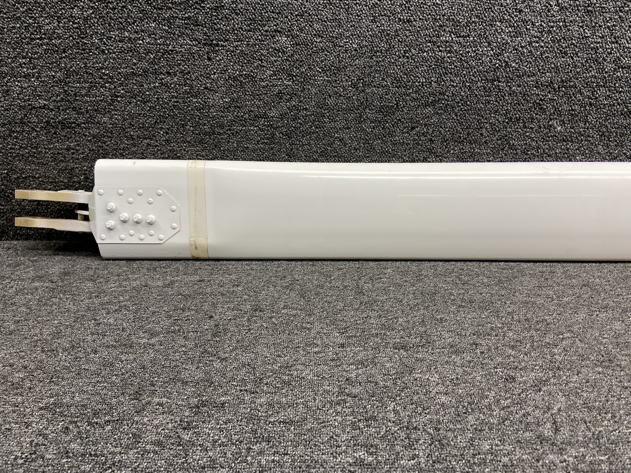 1227007-15 Cessna T206H LH Wing Lift Strut Assembly (Dented)