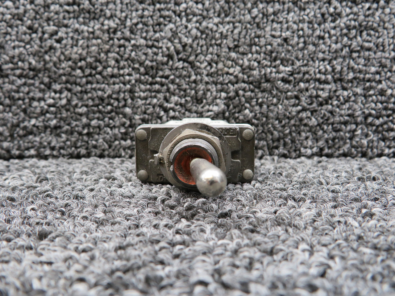 8500K4 (Alt: MS24523-23) Eaton Toggle Switch Assembly For Sale