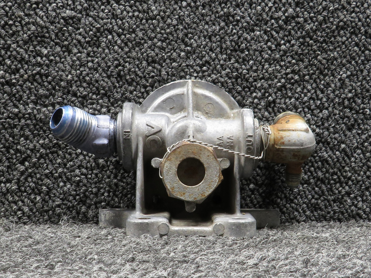 6436733 Cessna 421B Oil Filter Adapter Assy
