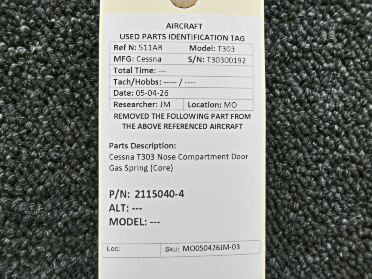 2115040-4 Cessna T303 Nose Compartment Door Gas Spring (Core) For Sale