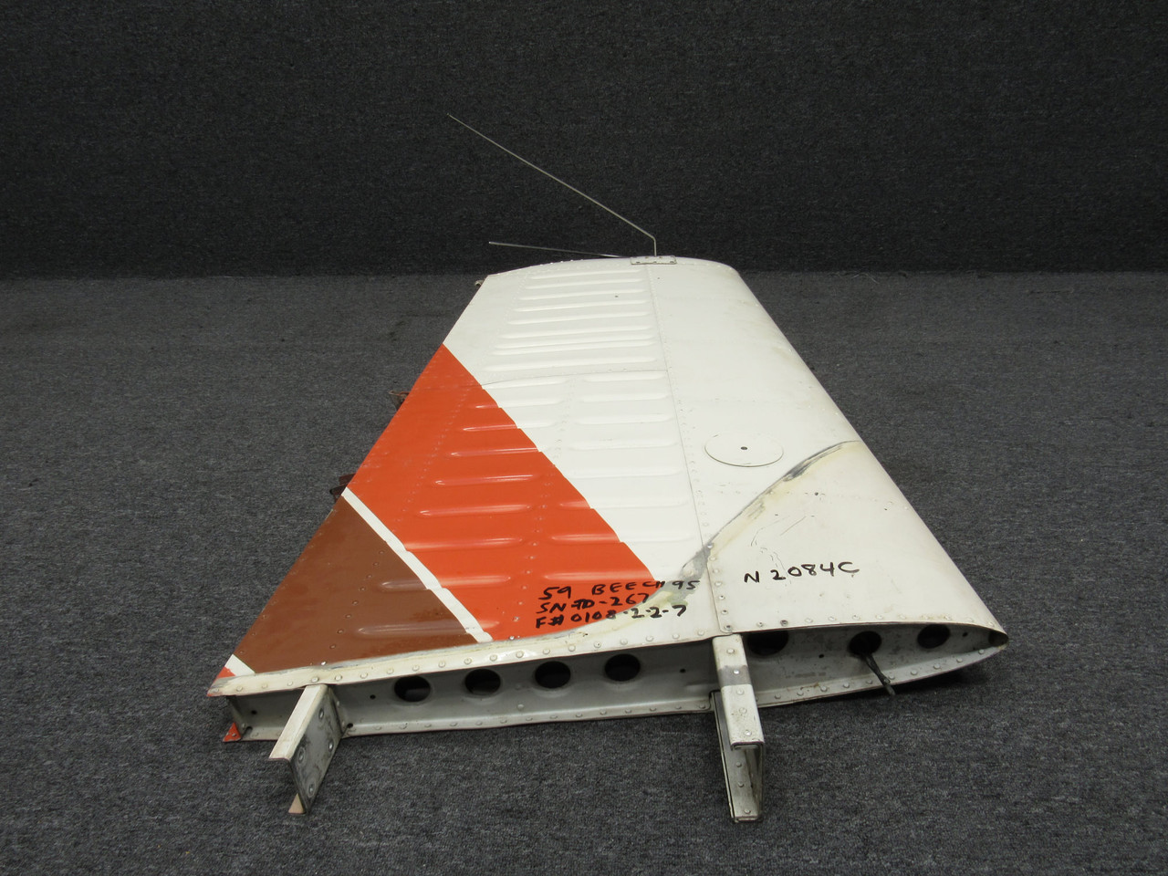 95-640005-601 Beechcraft 95 Vertical Stabilizer Assy