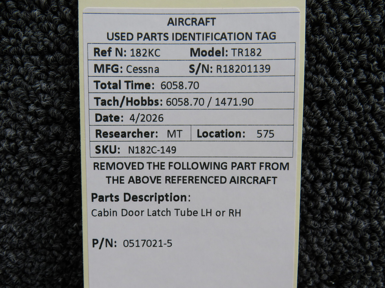 0517021-5 Cessna TR182 LH or RH Cabin Door Latch Tube
