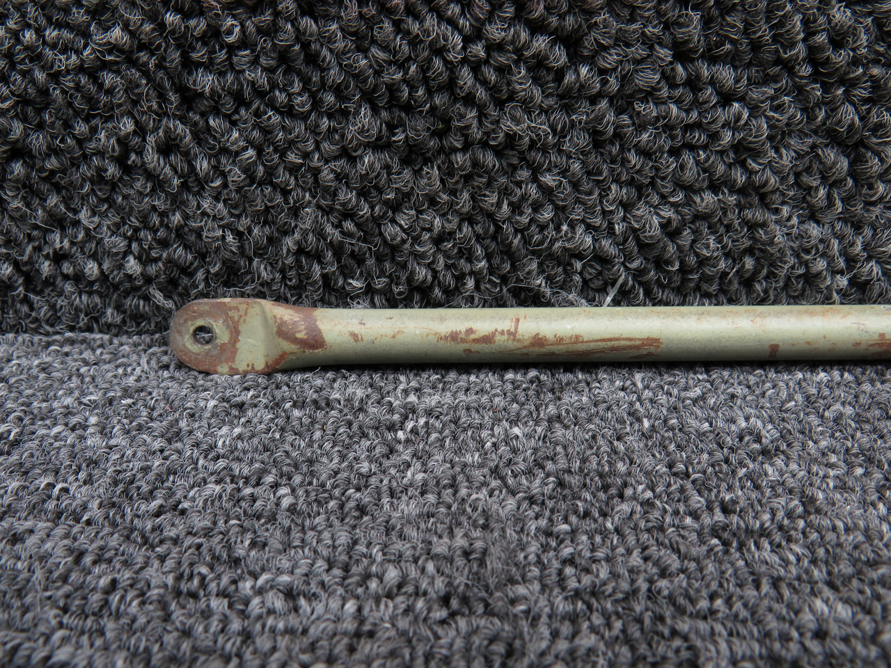 0517021-5 Cessna TR182 LH or RH Cabin Door Latch Tube