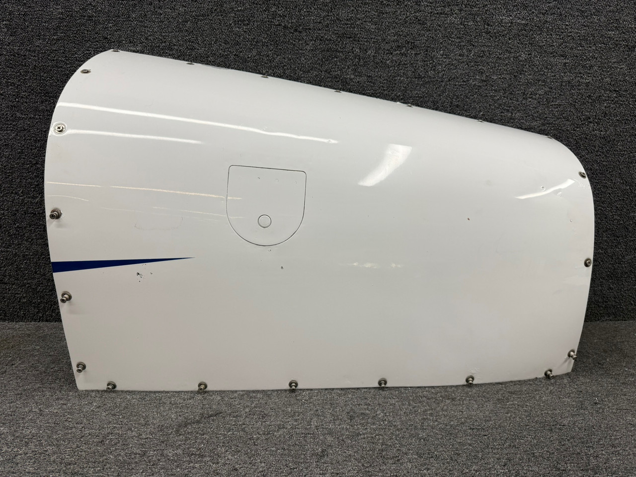 Chiro923ページ‼️ 2252042-16 Cessna TR182 Upper RH Cowl Assembly