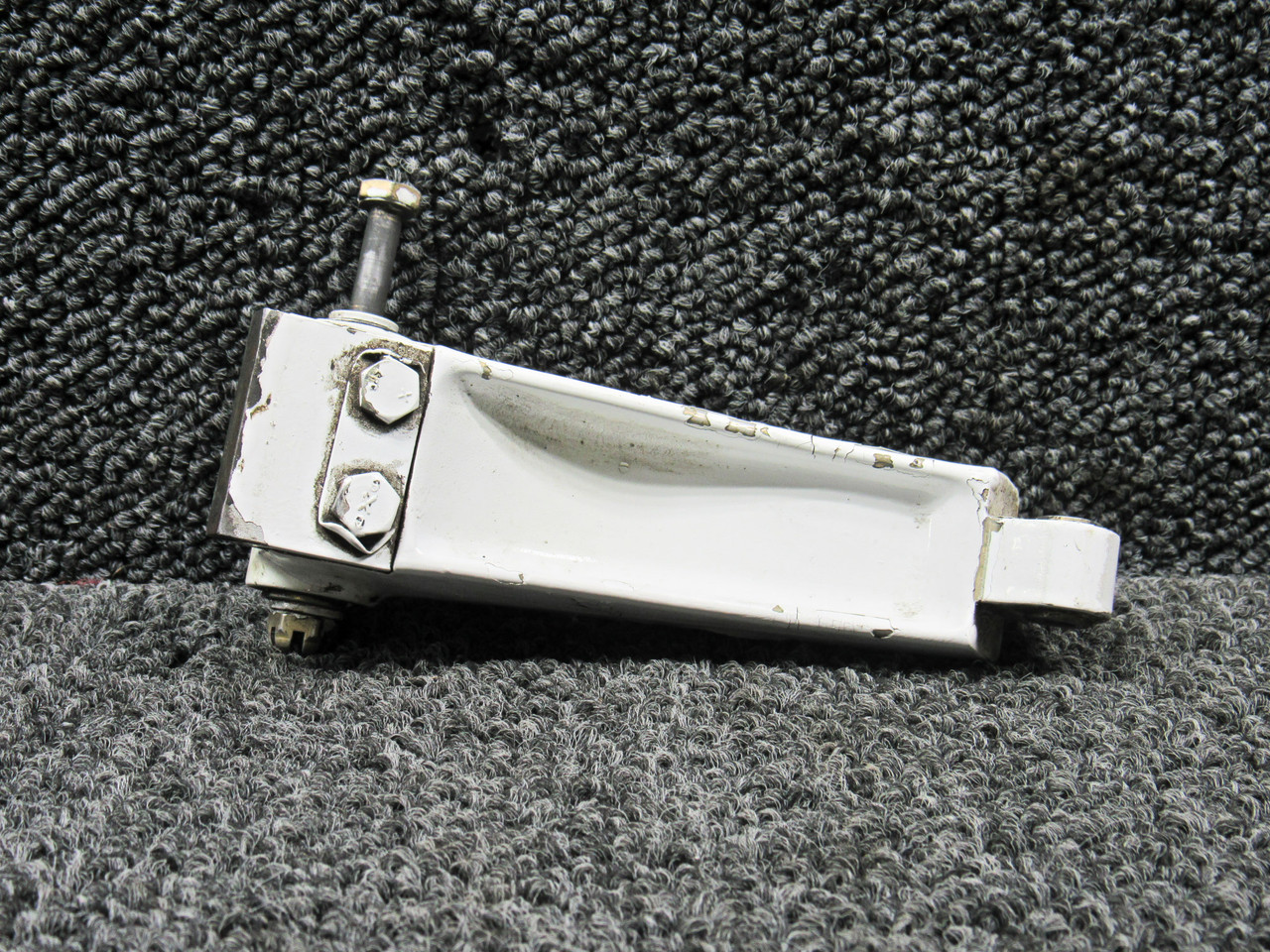 0442506-1 (Cast: 0442505-497-C) Cessna 172S Nose Gear Upper Torque