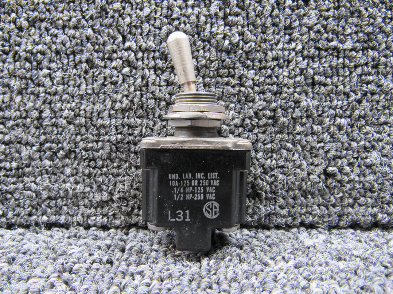 1TL1-8 (Alt: MS24523-26) Micro Switch Toggle Switch For Sale 1TL1-8 (Alt: MS24523-26) Micro Switch Toggle Switch For Sale