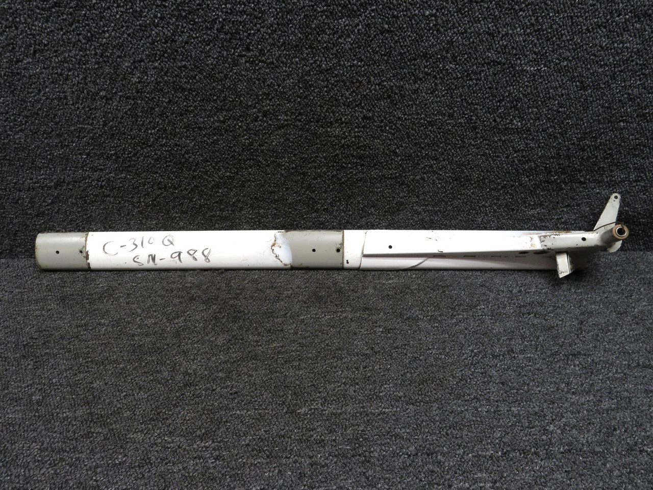 Aページ 0811946-25 Cessna 310Q Step Weld Assembly For Sale