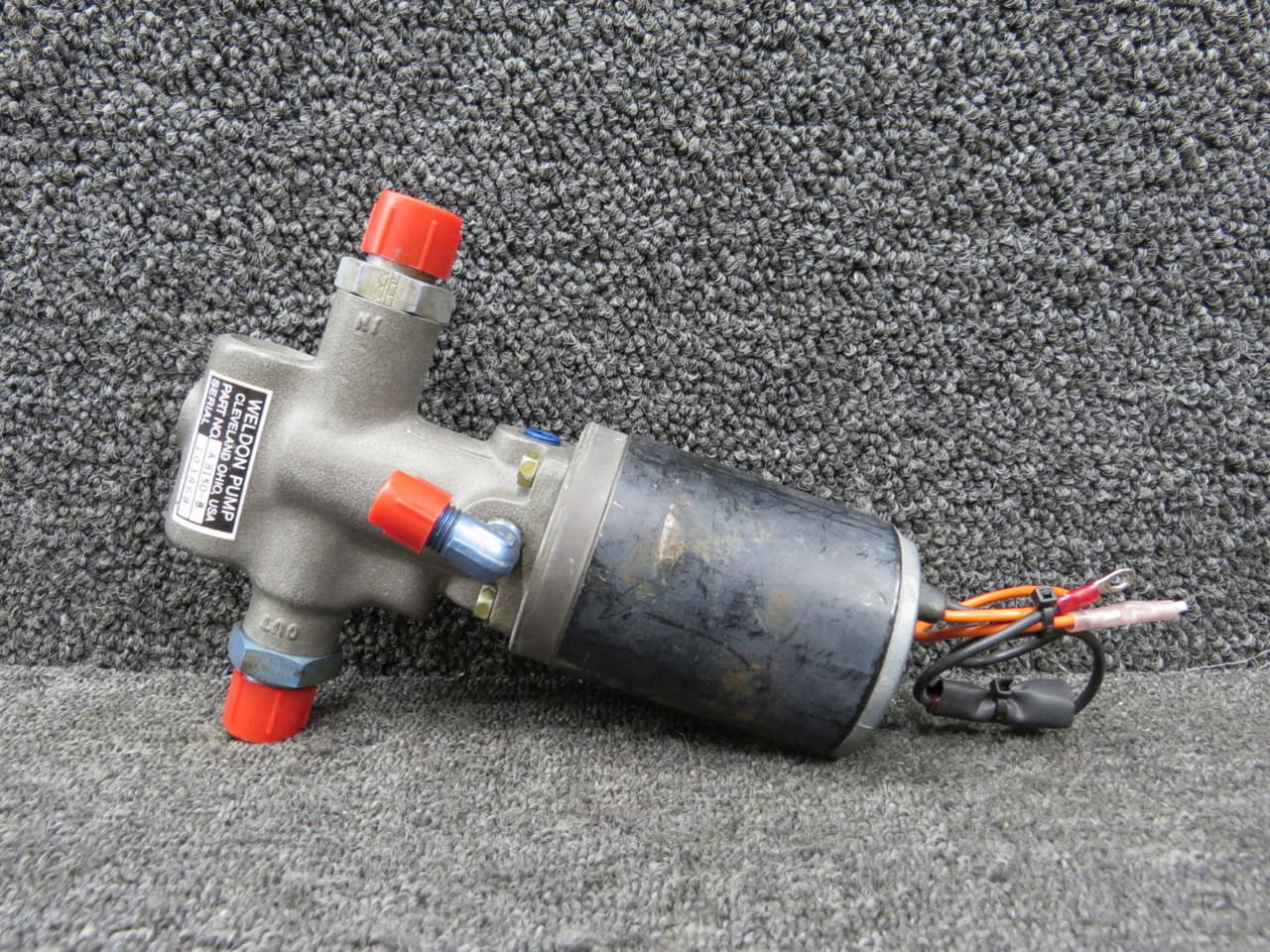 A8150-B (Alt: 8850-4) Weldon Fuel Pump Assembly (24 Volts) A8150-B (Alt: 8850-4) Weldon Fuel Pump Assembly (24 Volts)