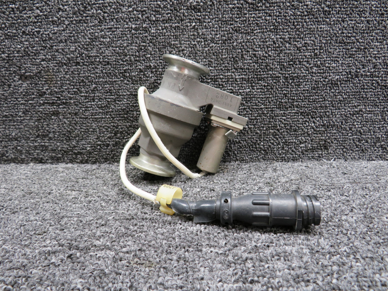 420975 Whittaker Shut-off Valve Assembly with Connector For Sale