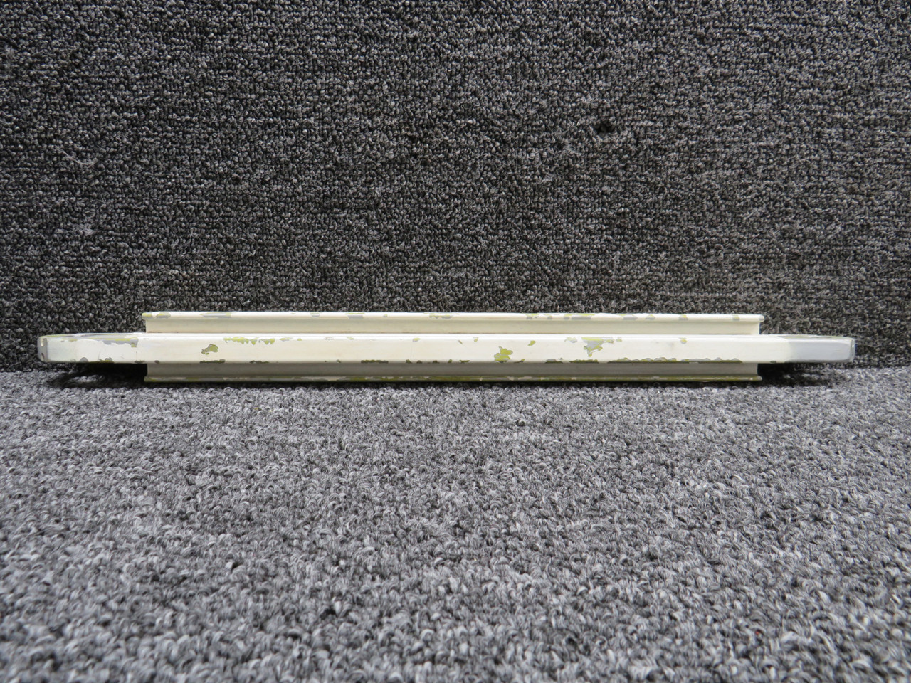 35-815252-1 Beechcraft Main Landing Gear Forward Column For Sale