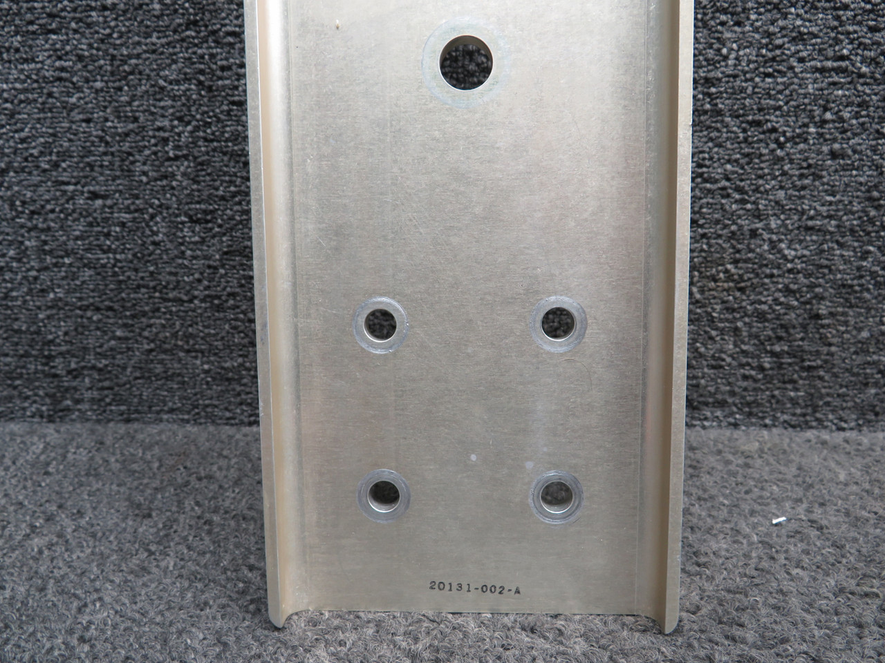 20131-002 Cirrus SR22 Parachute Cross Beam Mount For Sale
