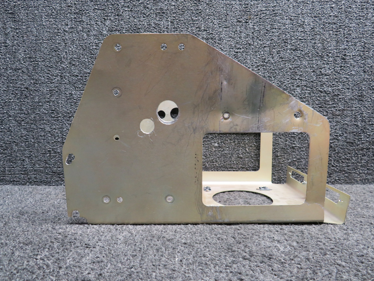 127027G Cirrus SR22 Forward Radio Module Center Console Panel