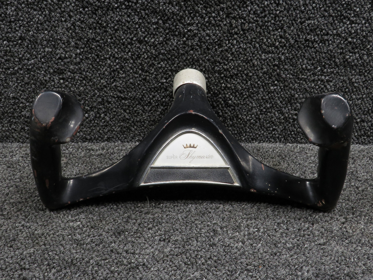1560001-2(Use: 1560001-10) Cessna Control Wheel For Sale