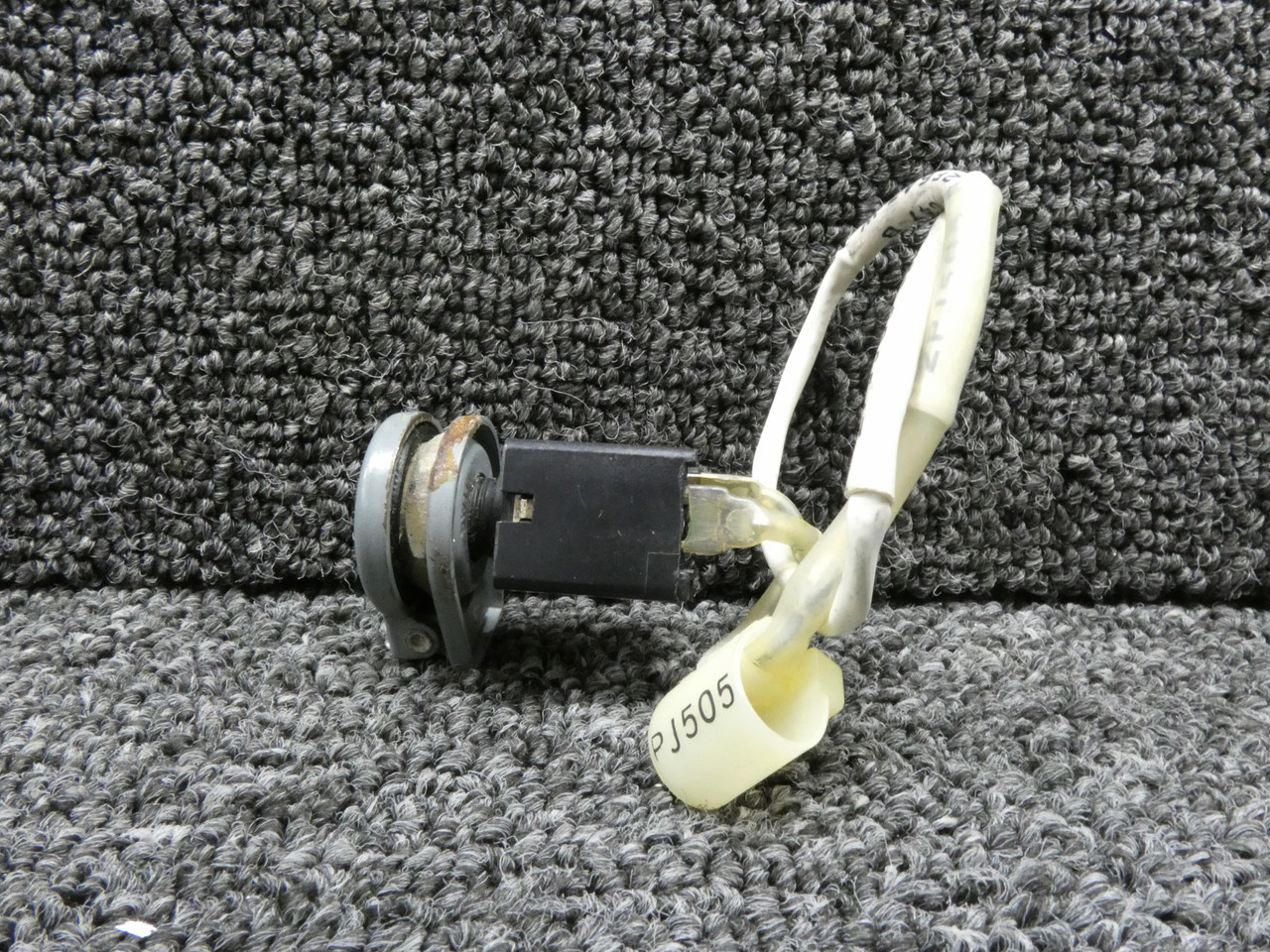 Cessna Citation II 550 Headphone Jack Connector (Set of 6) For Sale