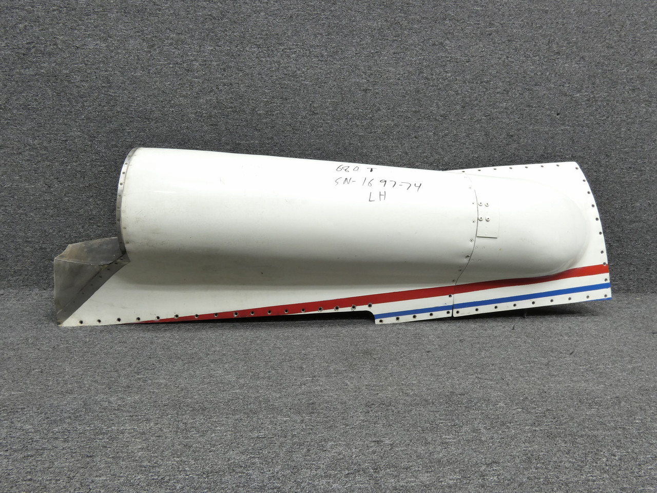 5260042-3 Aero Commander 680T Nacelle Ejector Assy LH