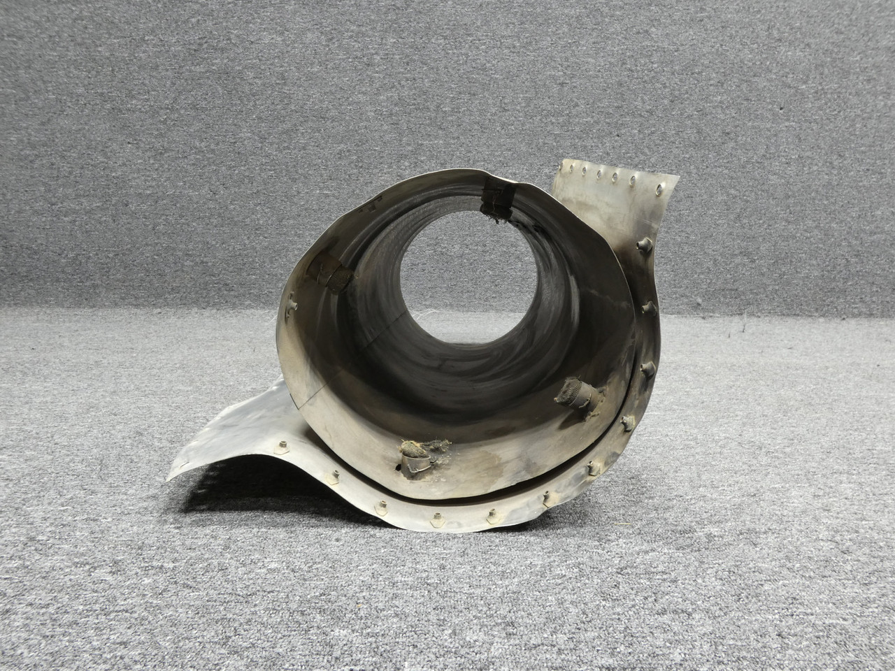 260042-56 Aero Commander 690B Nacelle Fairing Assy RH with Ejector