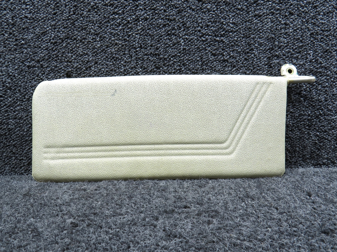 0700122-13 Cessna 172G Sun Visor Assembly LH For Sale