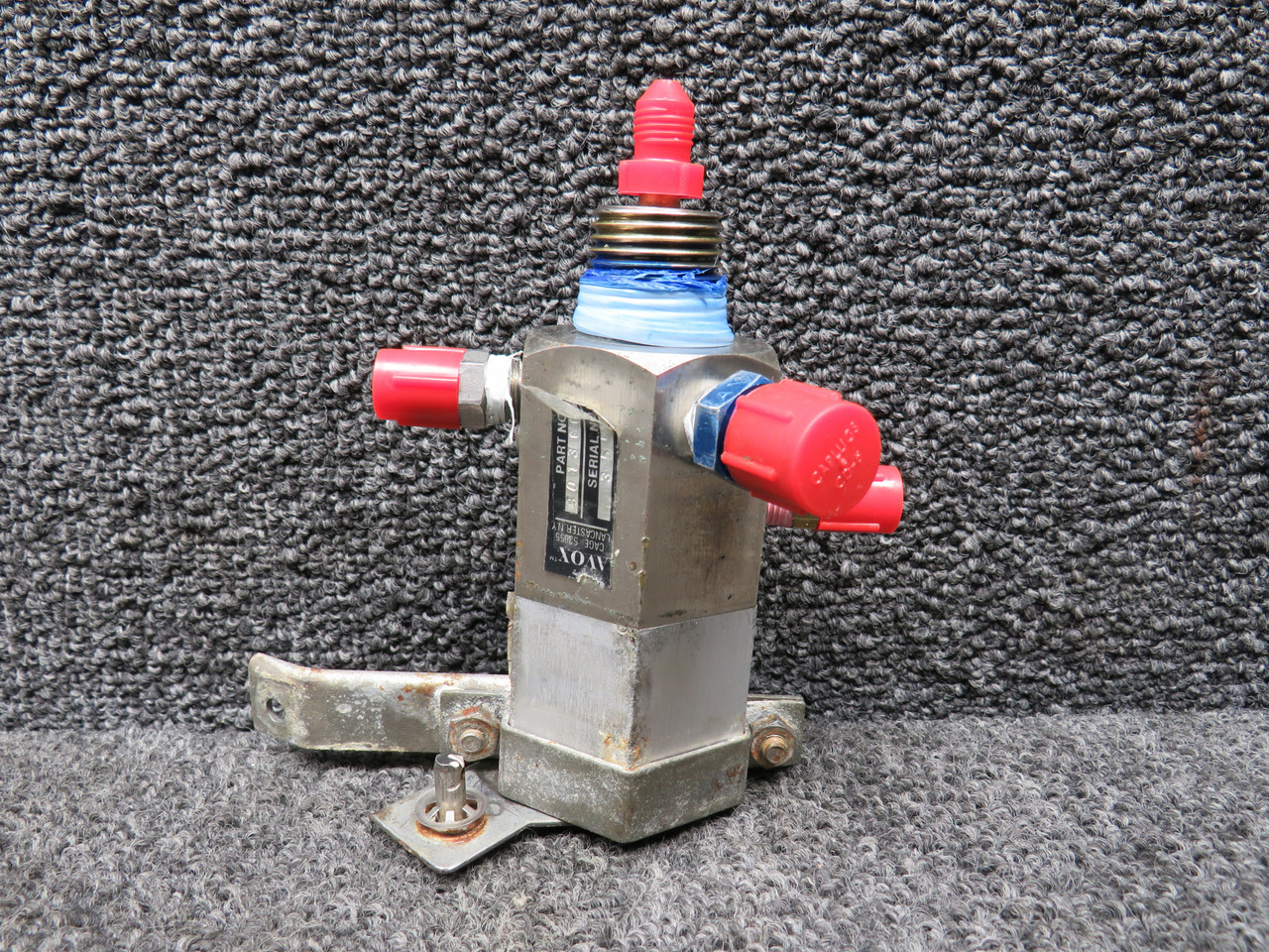 aoaoページ 801366-11 (Alt PN: C166001-0819) Avox Oxygen Regulator Assembly