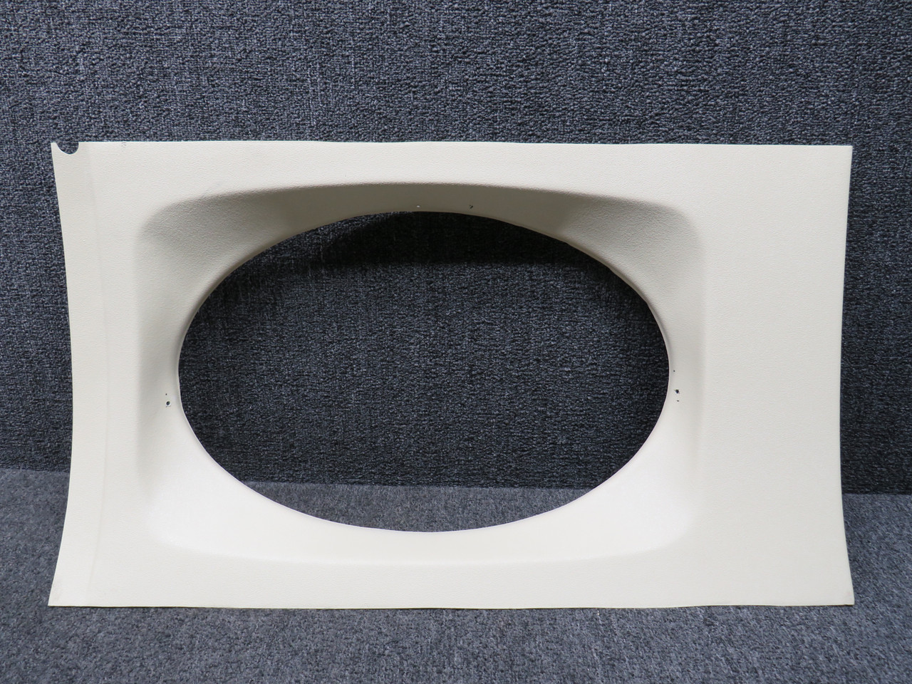 K5119103-8 Cessna 414 Plane Plastics Center RH Window Trim
