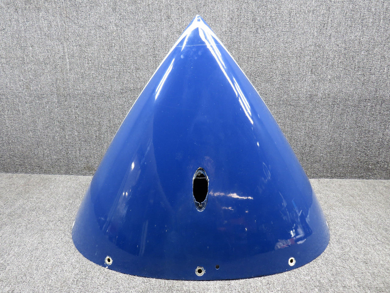 9711019-3 Cessna 414 Radome Assembly with Glideslope Antenna For Sale