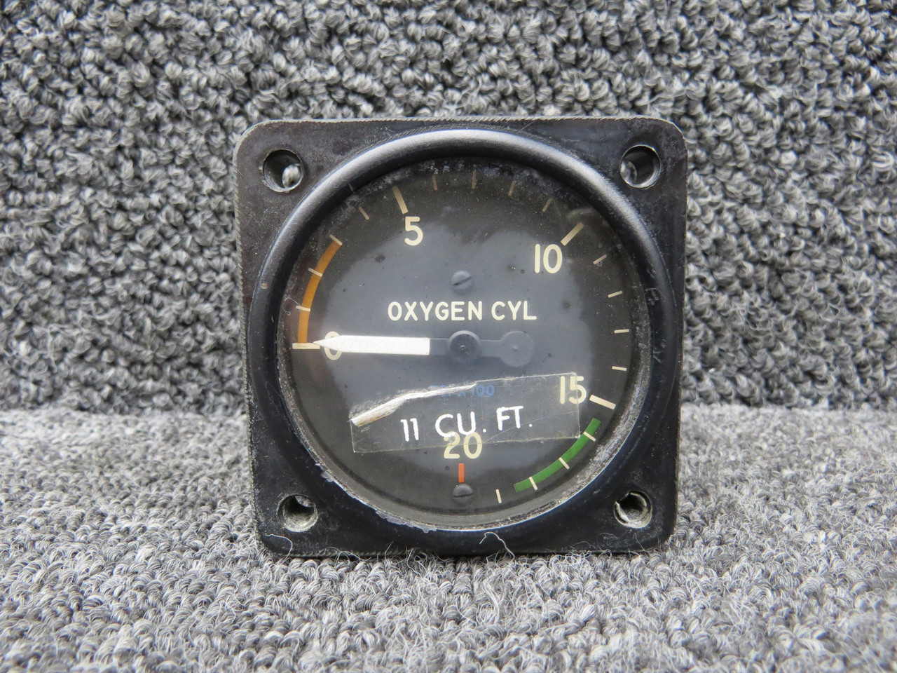 Rページ　61e 61349-AWI827BA01 (Alt PN: C668522-0101) Cessna 414 Oxygen Cylinder