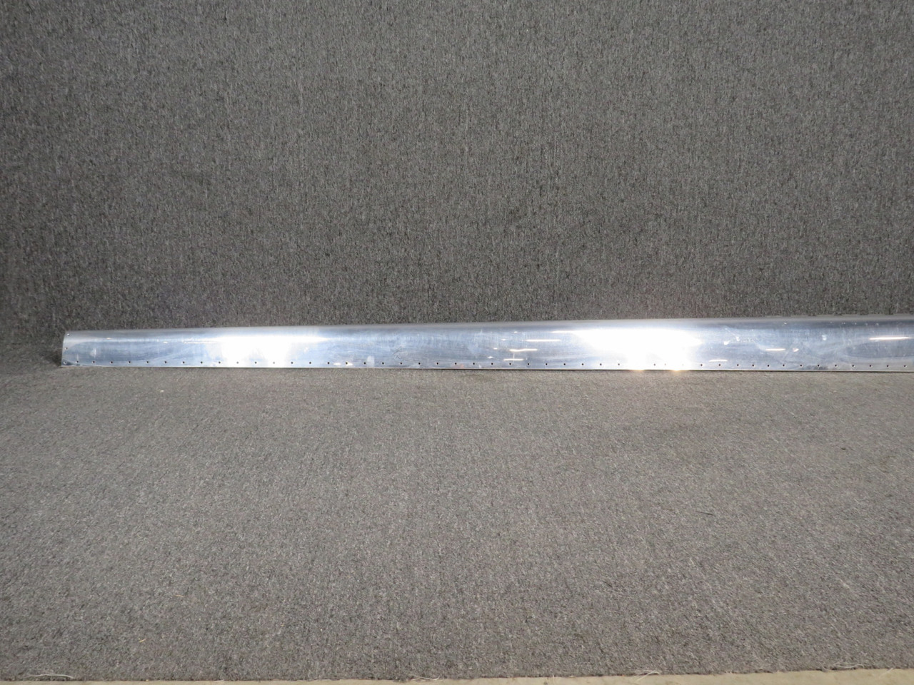 6622230-14 (Alt: 6622007-4-3) Cessna 560XLS+ Wing Leading Edge