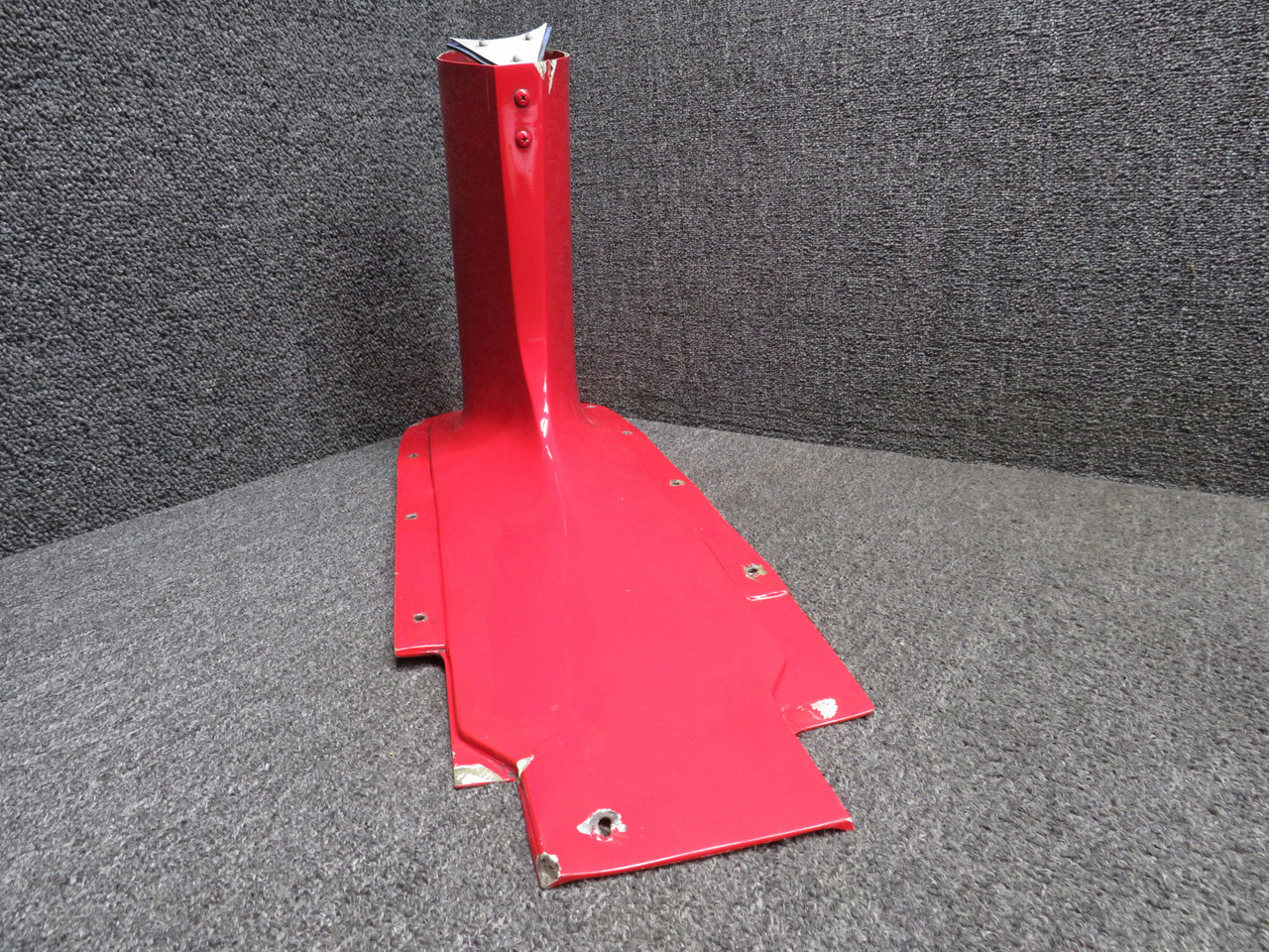 LA71324001 (Use: 2842103-2) Cessna LC41-550FG Nose Gear Fairing