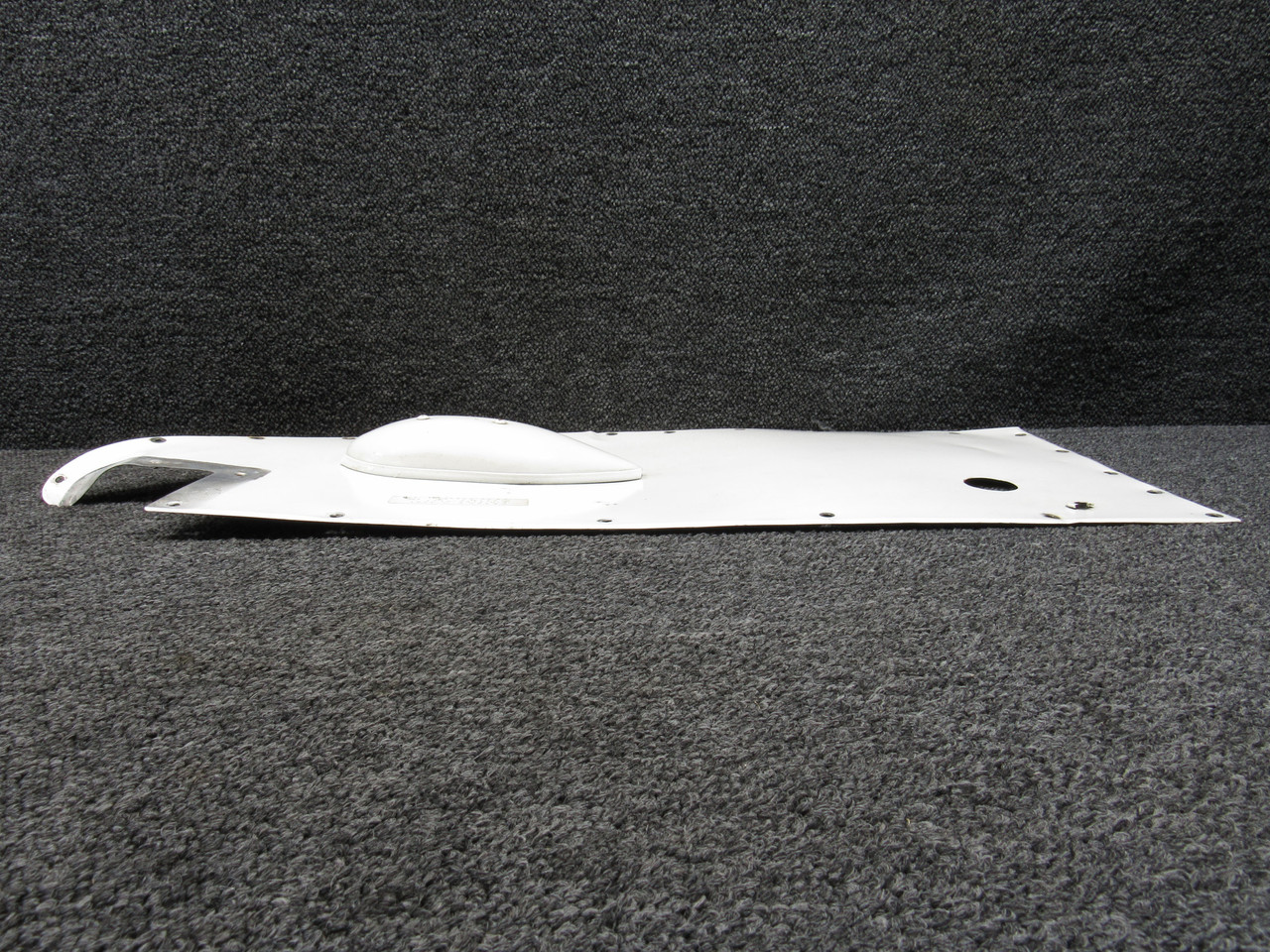 0823413-31 Cessna 310L Lower Wing Tip Fuel Fairing Assembly LH For