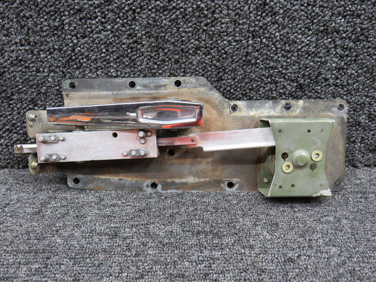 1511205-13 Cessna 182M LH Removable Cabin Door Latch Assembly