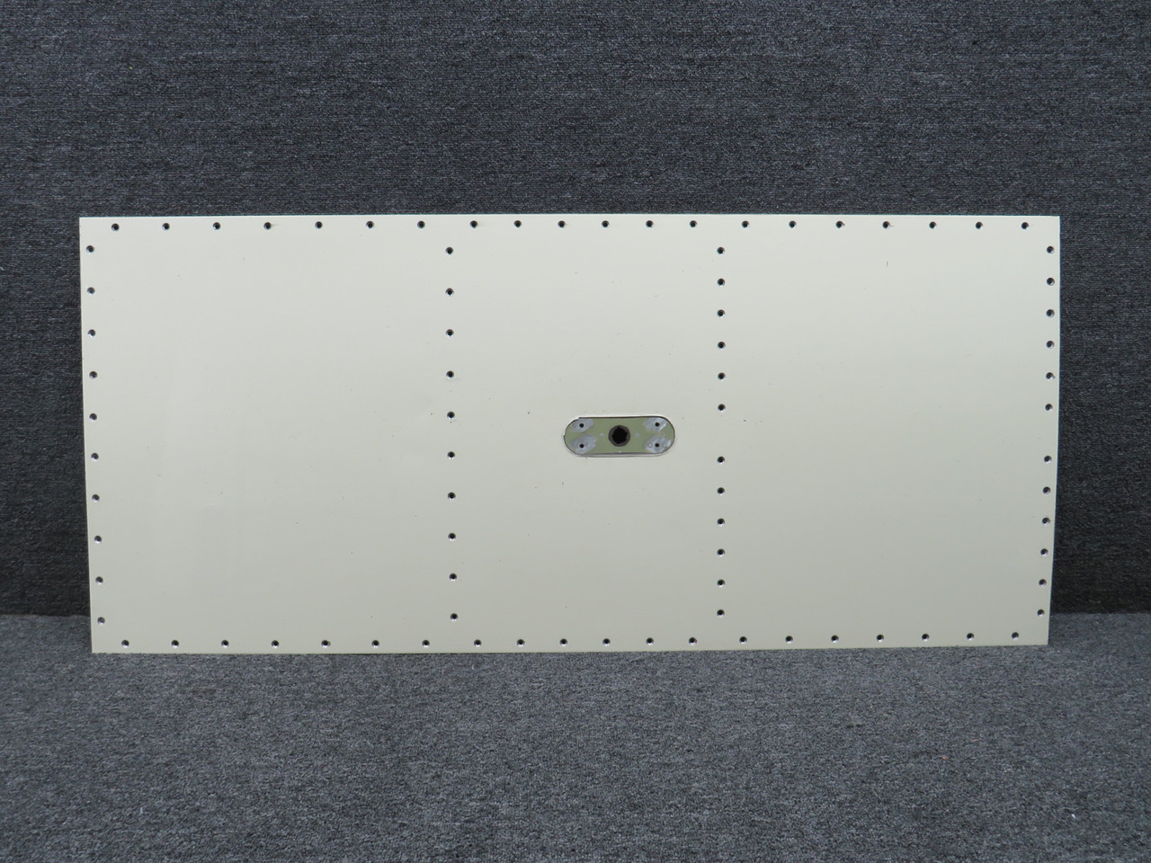 6610161-25-1 (Alt: 6610161-25) Cessna 560XL (XLS+) Aft Cabin Belly 6610161-25-1 (Alt: 6610161-25) Cessna 560XL (XLS+) Aft Cabin Belly